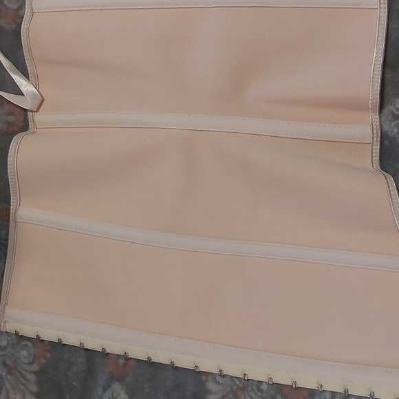 Wais trainer corset. - Picture 4 of 6